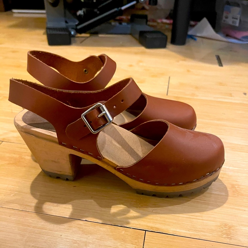 Lotta from Stockholm size 40